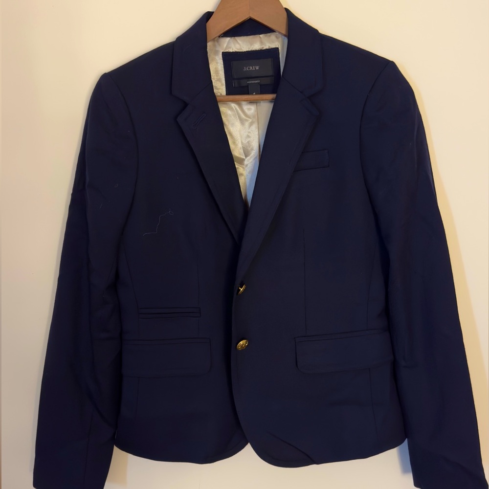 Navy blue old money blazer